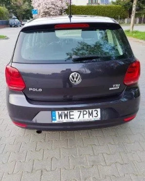 Volkswagen Polo cena 40900 przebieg: 62000, rok produkcji 2016 z Łochów małe 121